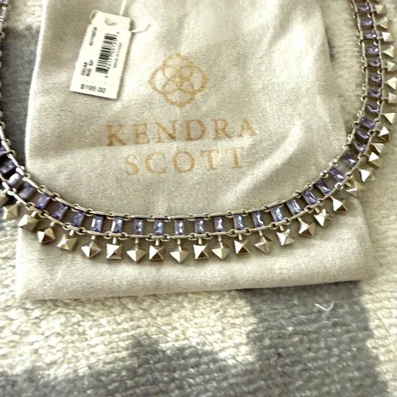 BNWT Kendra Scott Oscar necklace - Picture 4 of 6